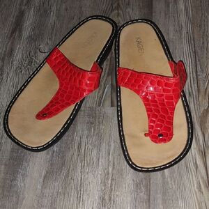 Kagen Red Platform Thong Sandal Size 11 NWOT